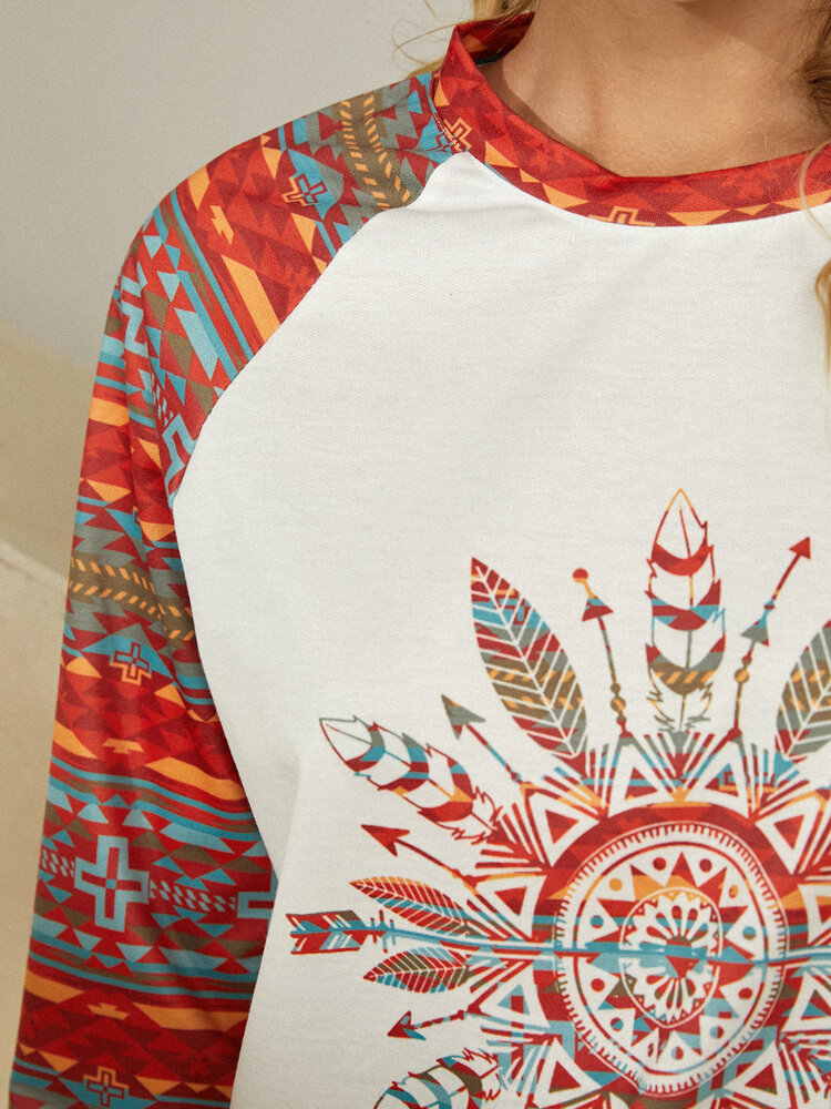 
	Tribal Pattern Raglan Sleeve O-neck Sweatshirt For Women