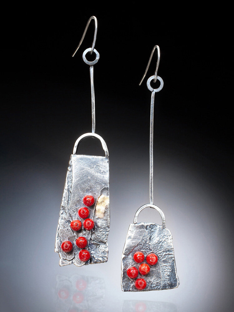 
	Vintage Lock-Shaped Bag Women Earrings Little Red Coral Asymmetry Pendant Earrings