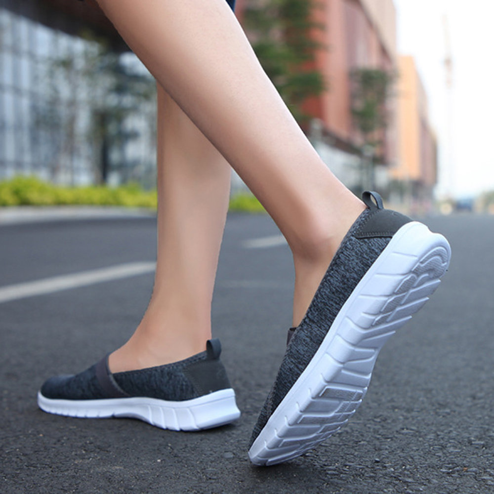 
	Elastic Band Large Size Walking Breathable Flat Casual Shoes