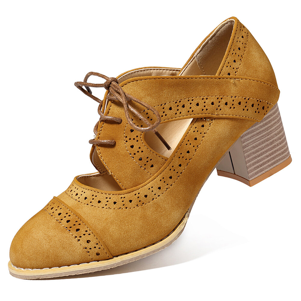 
	Women Brogue Carved Chunky Heel Shoes