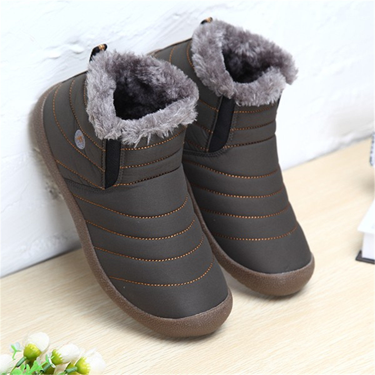 
	Men Large Size Warm Fur Lining Waterproof Flat Slip On Snow Boots