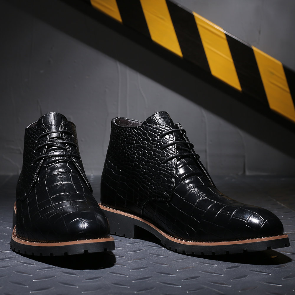 
	Men Vintage Crocodile Pattern Lace Up Casual Leather Ankle Boots