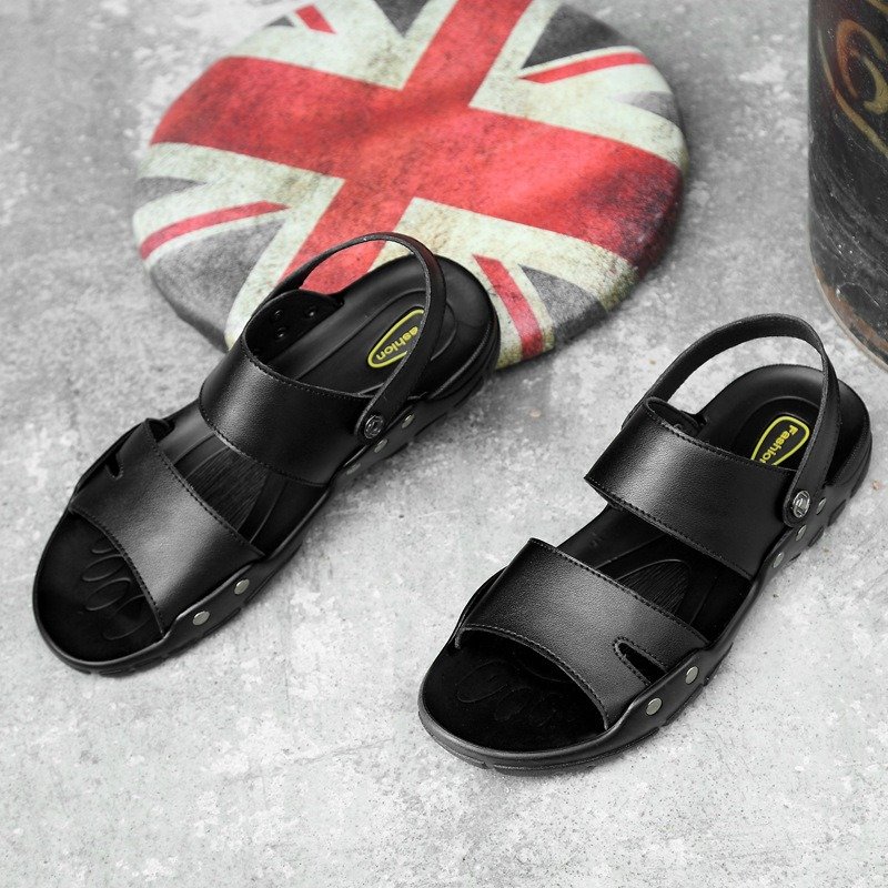 
	Men Pure Color Leather Large Size Non Slip Soft Sole Casual Beach Sandals