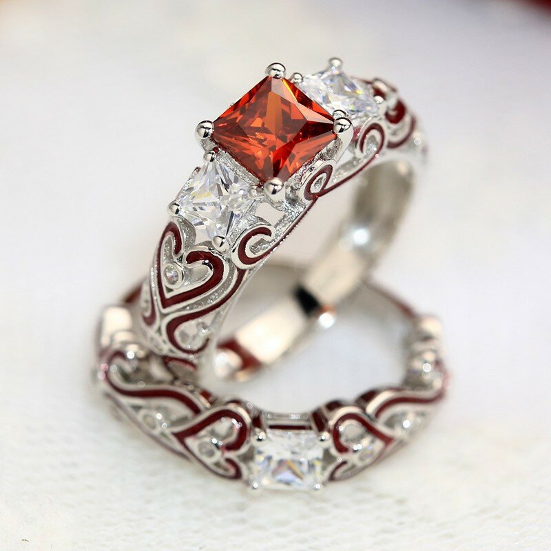 
	2 Pcs Stackable Cocktail Rings Cubic Zirconia Rings Red Heart Wedding Engagement Rings for Women