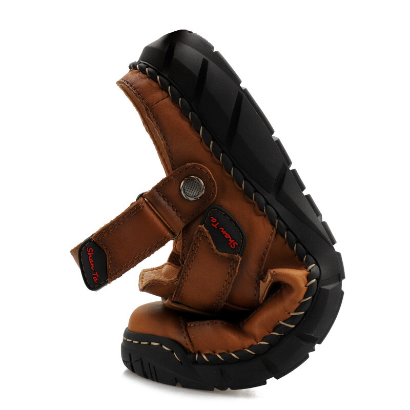 
	Men Genuine Leather Non Slip Hand Stitching Soft Sole Casual Sandals
